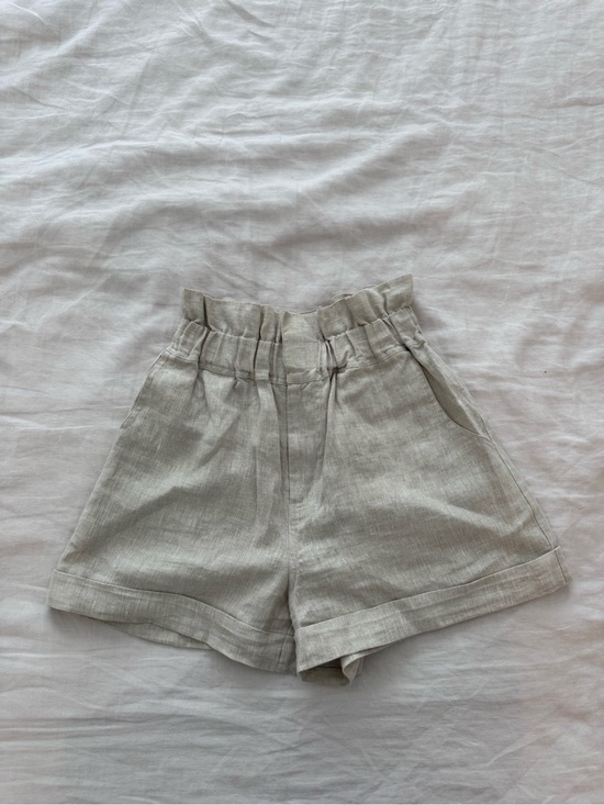Posse Pants - Posse Ducky Paperbag Shorts in Light Taupe
